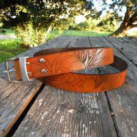 'MIAMI' : Men's engraved leather belt - Fawn color