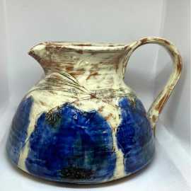Pichet design bleu